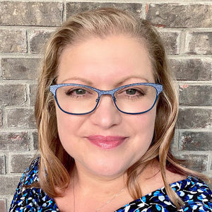 Meet your Posher, Tara